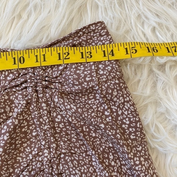 Urban Romantics size small‎ skirt - Picture 8 of 9